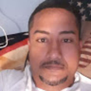 Meet your Posher, Lino